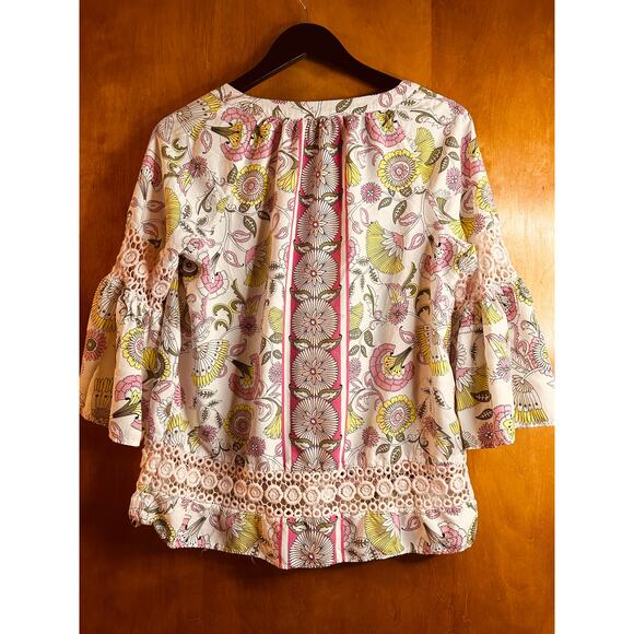 Crown & Ivy Women's Floral Long Sleeve Shirt V-Neck Flared Sleeves Size M - Picture 2 of 7